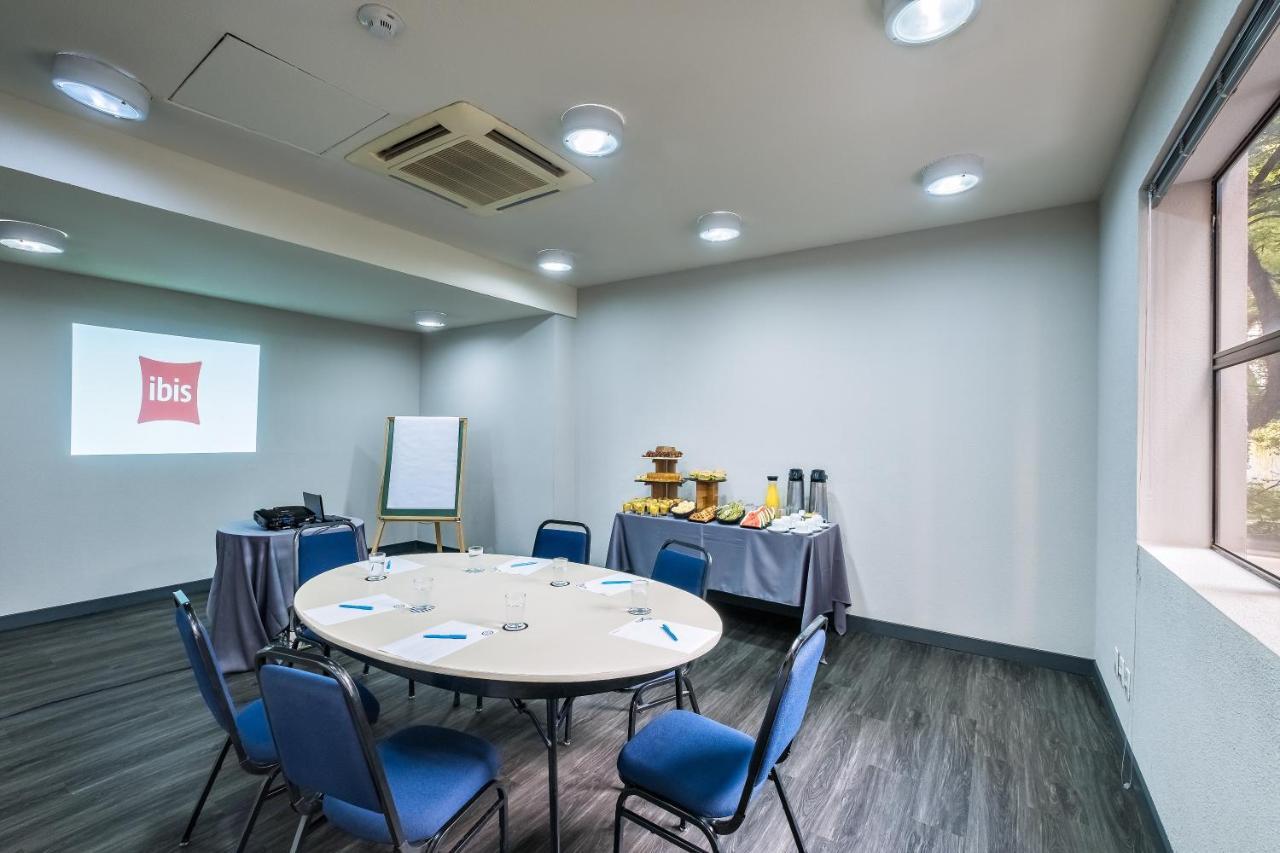 Ibis Maringa酒店 外观 照片