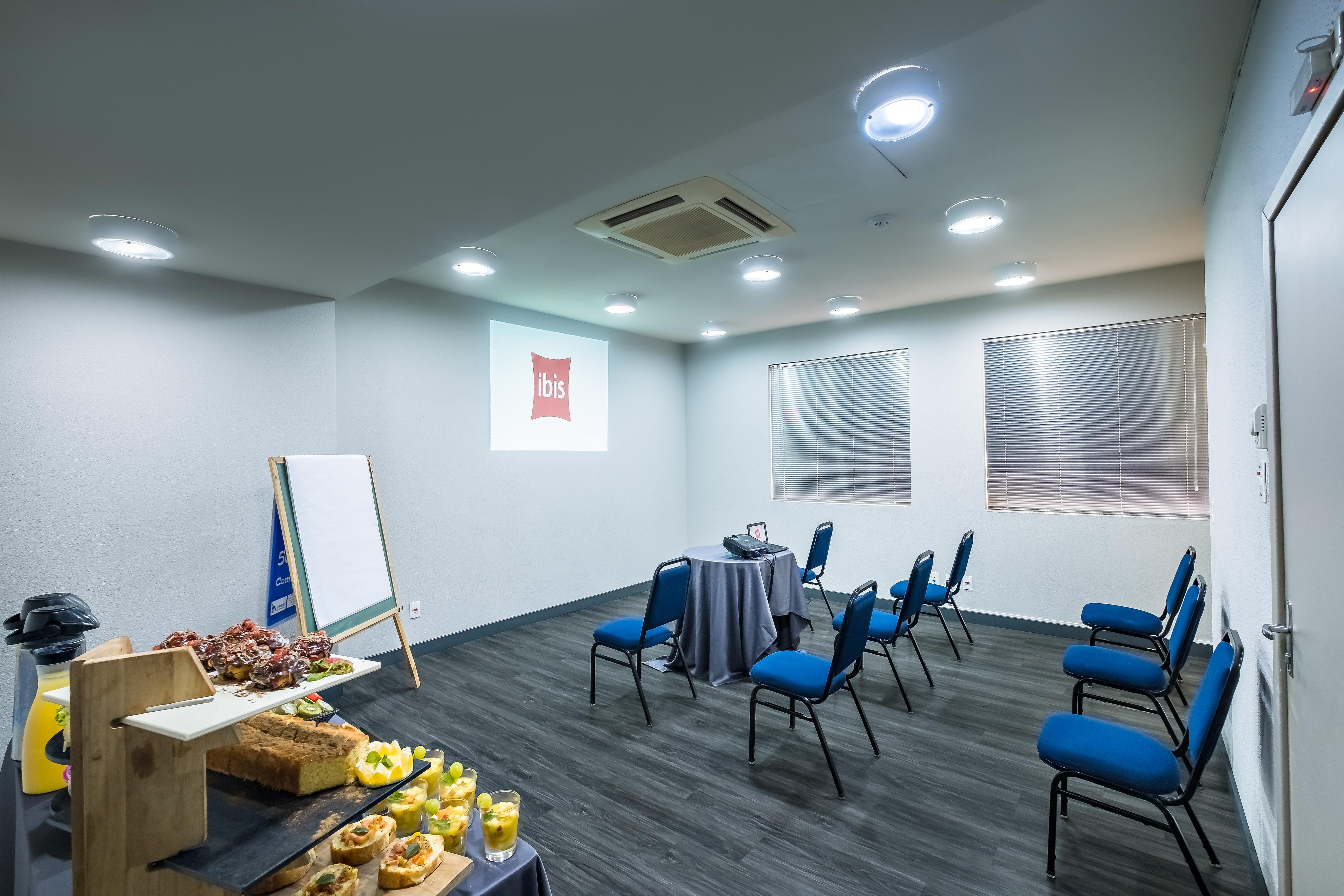 Ibis Maringa酒店 外观 照片
