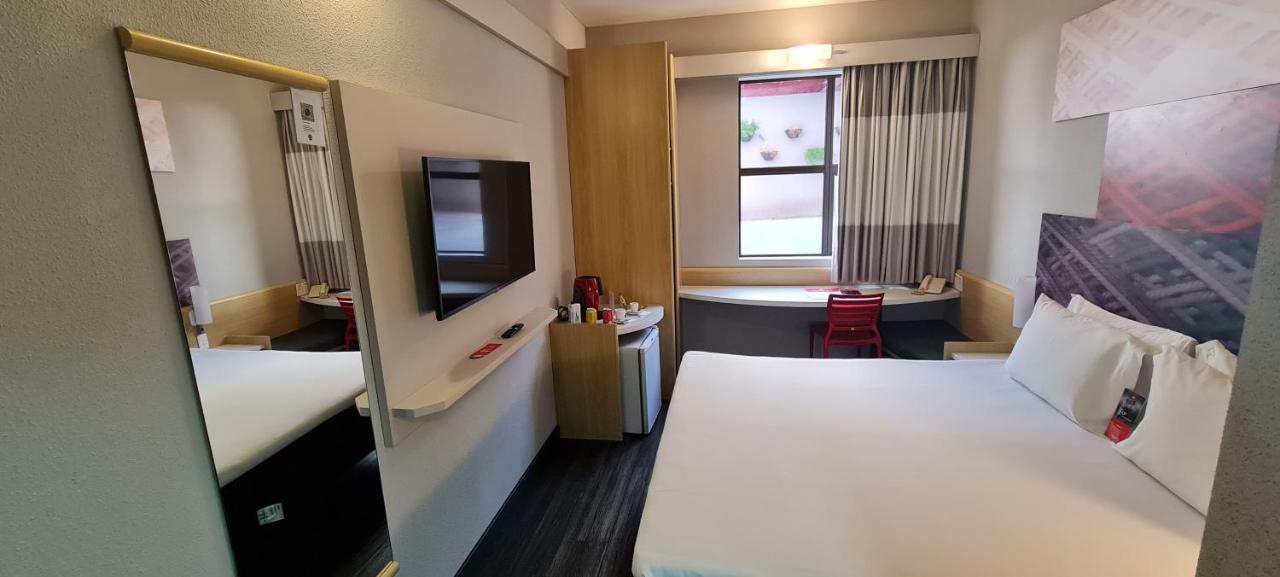 Ibis Maringa酒店 外观 照片