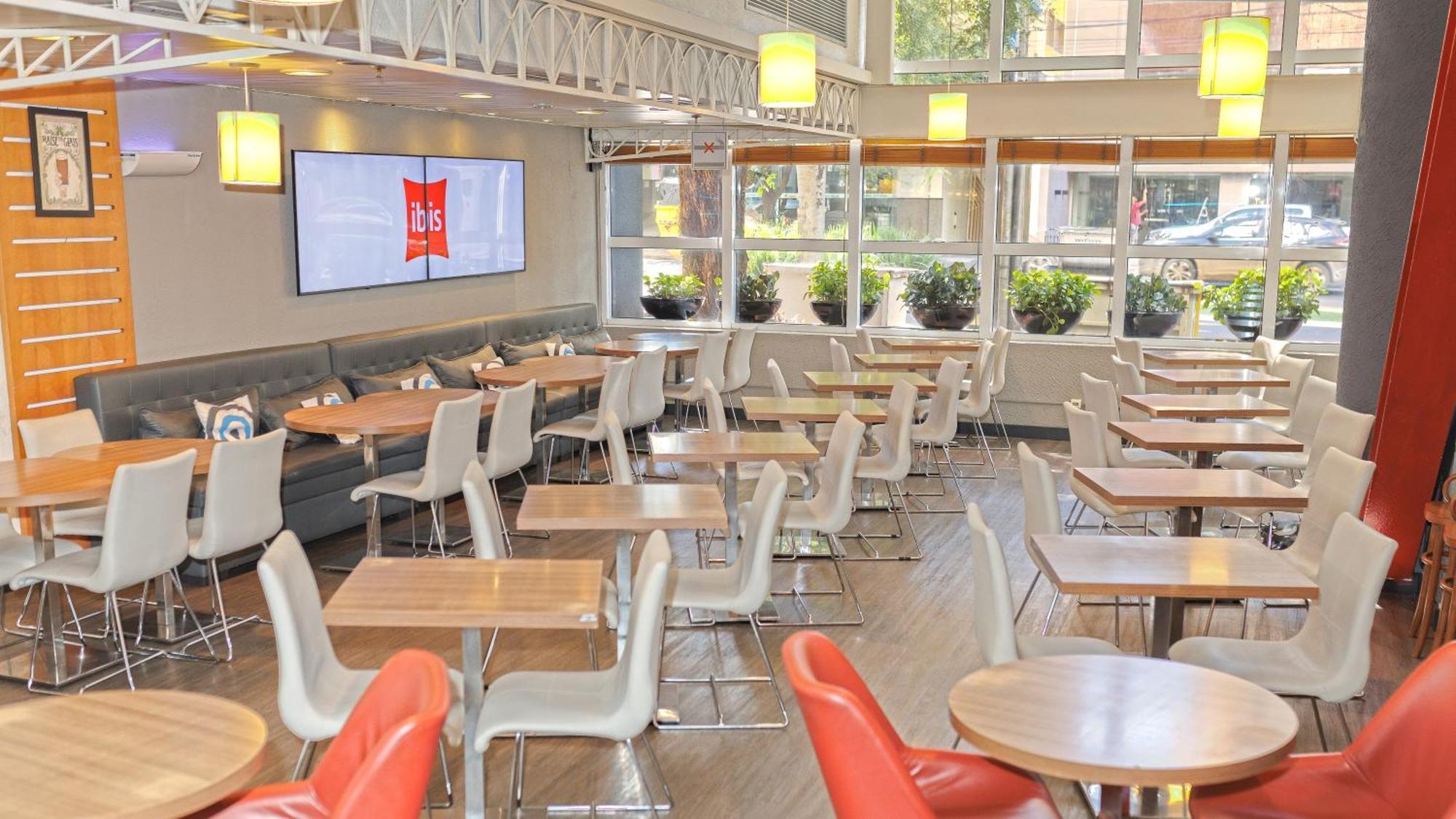 Ibis Maringa酒店 外观 照片